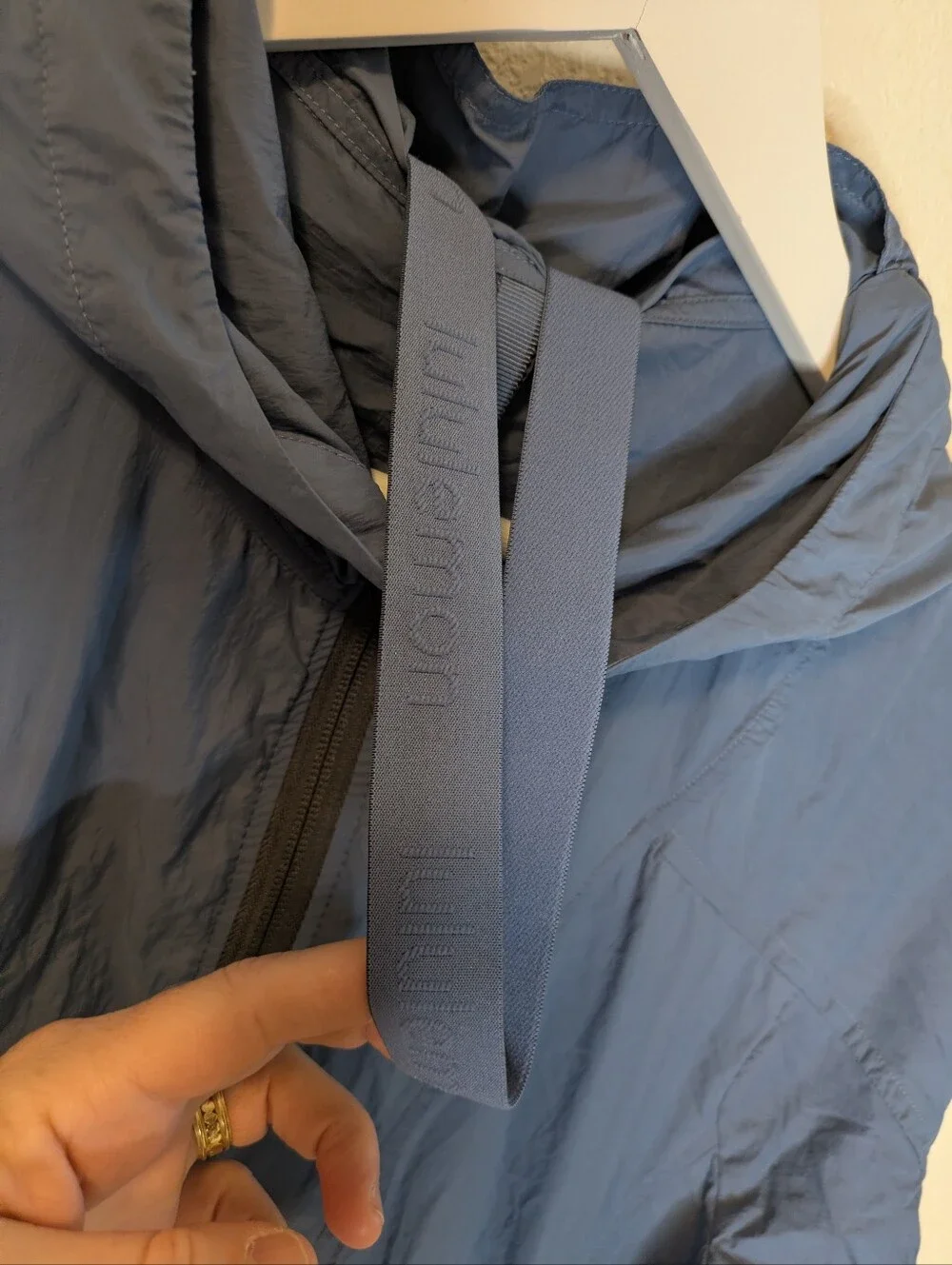 Lululemon Hood-Lite Packable Jacket Crest Blue Size 8 Square Dot